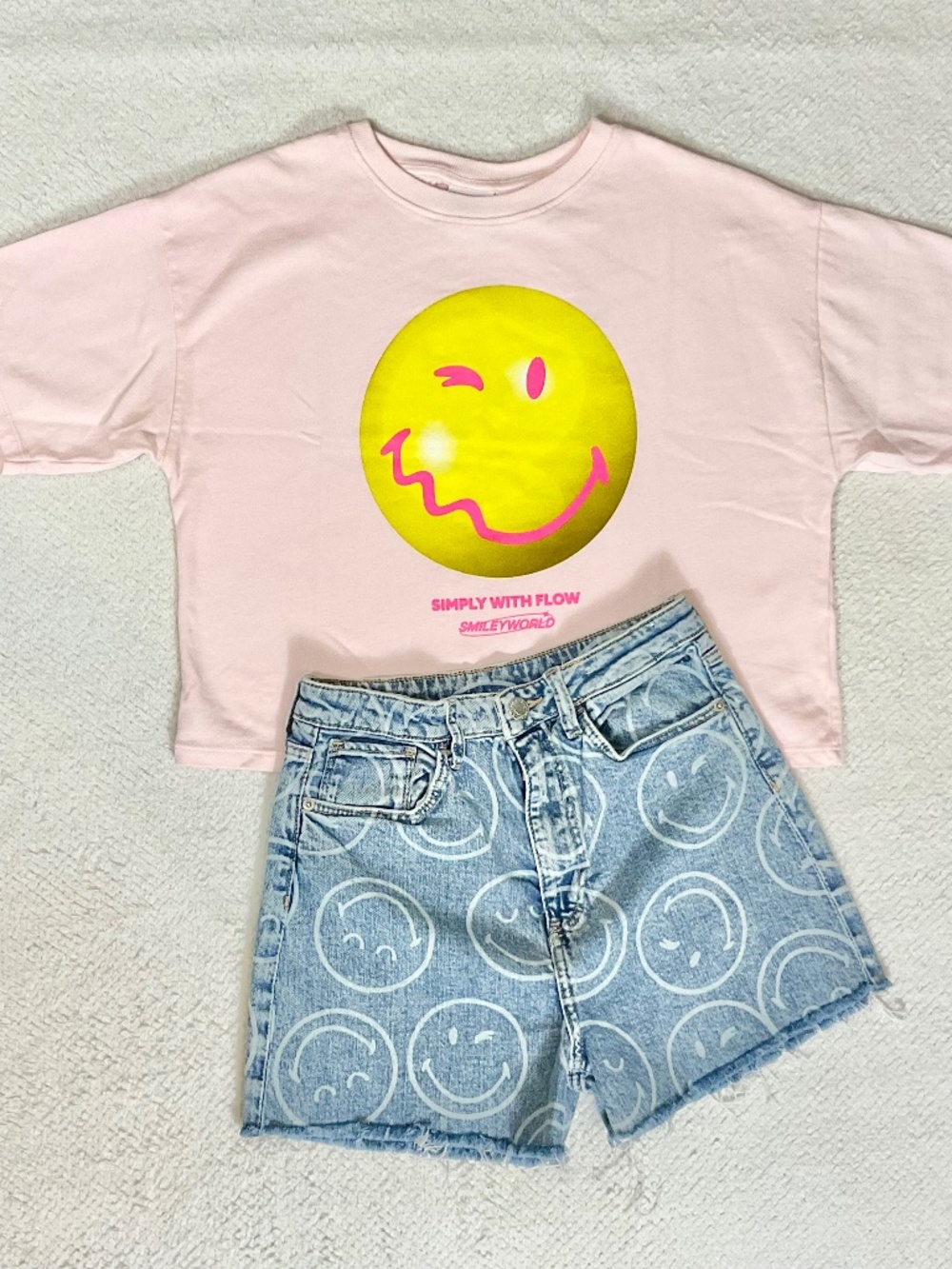 SmileyWorld x Zara Shirt & H&M Denim Shorts Set Size 13-14